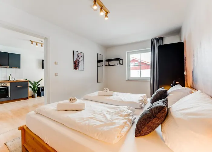 Vyld: Inmitten Der Berge באד הינדלאנג