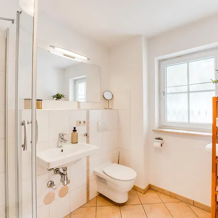 Vyld: Inmitten Der Berge Apartment *