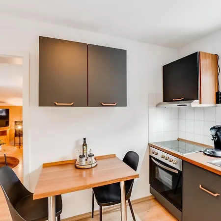 Vyld: Inmitten Der Berge Apartment