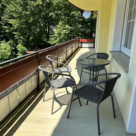 Vyld: Inmitten Der Berge Apartment *